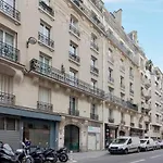 Bright Apartment In Paris By Guestready
